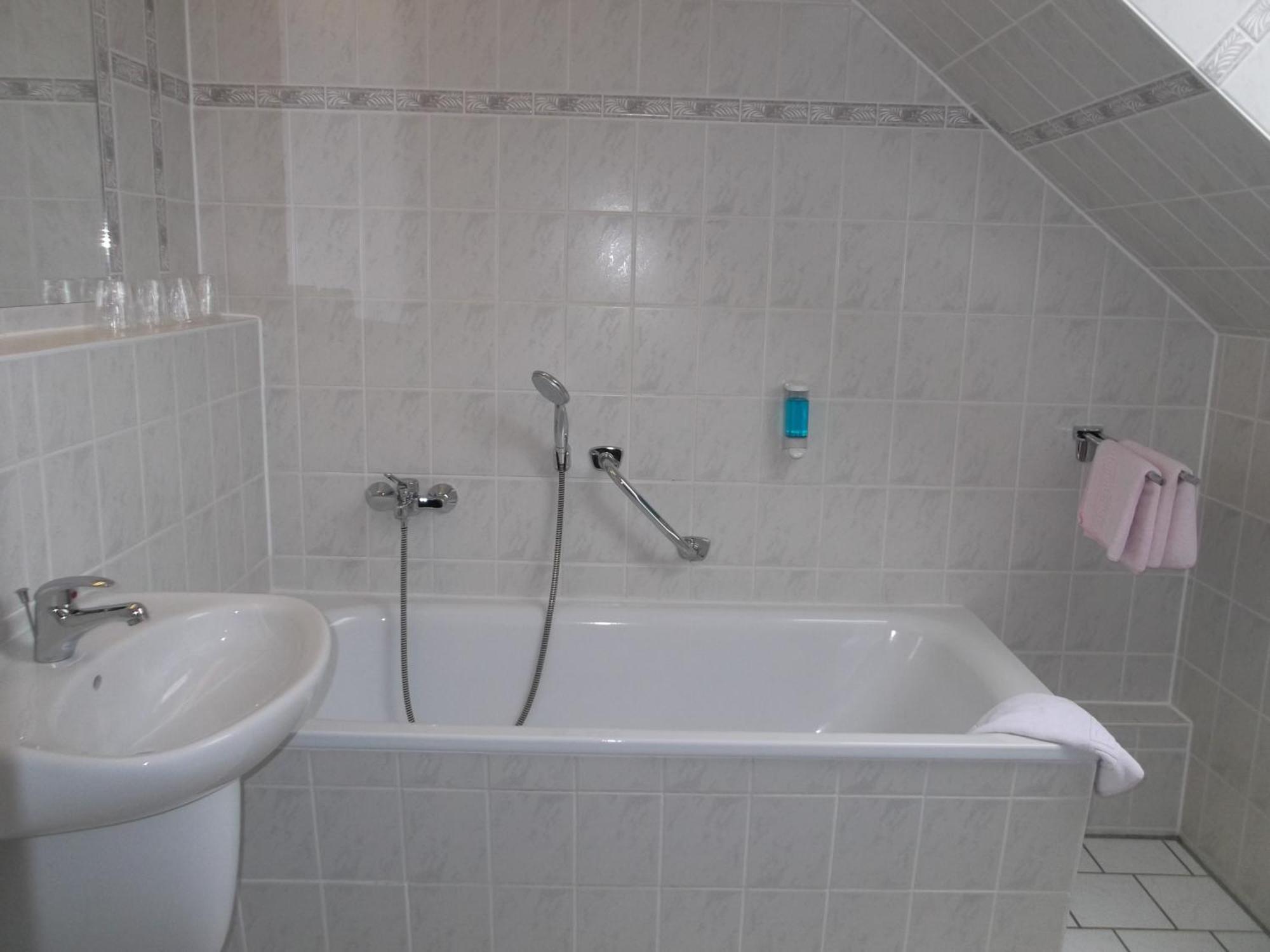 Seehotel Ichlim Sewekow 部屋 写真